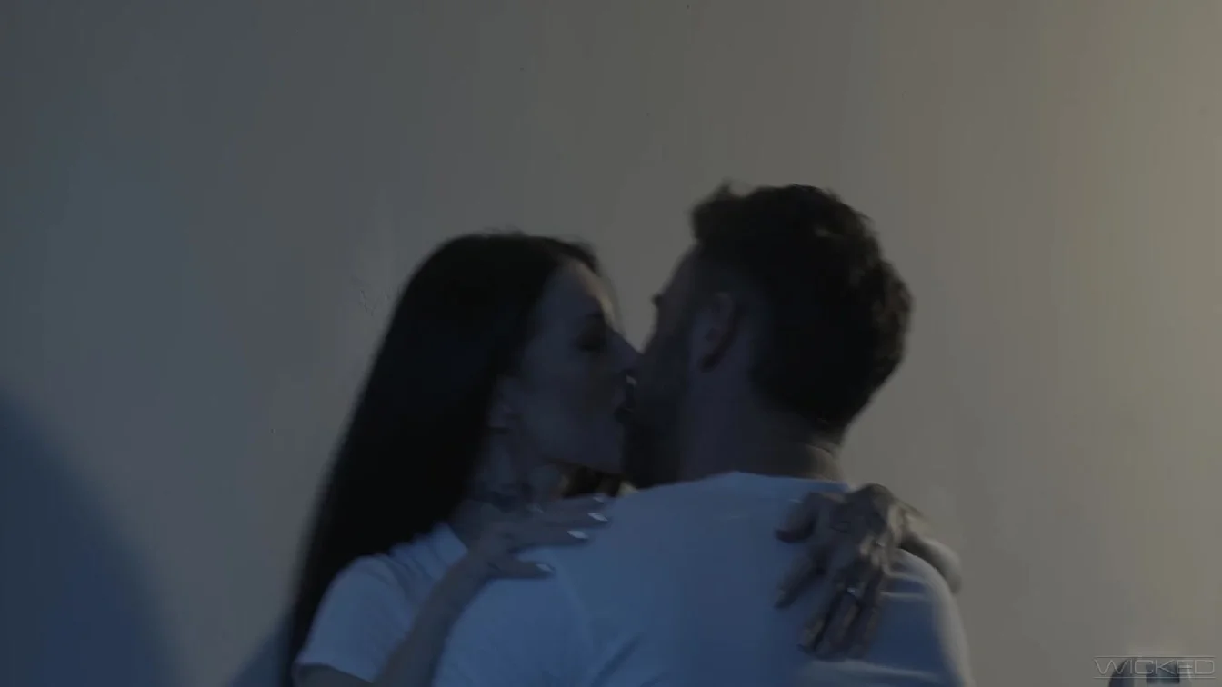 Wicked Tera Winters And Gracie Gates Exit Strategy XXX